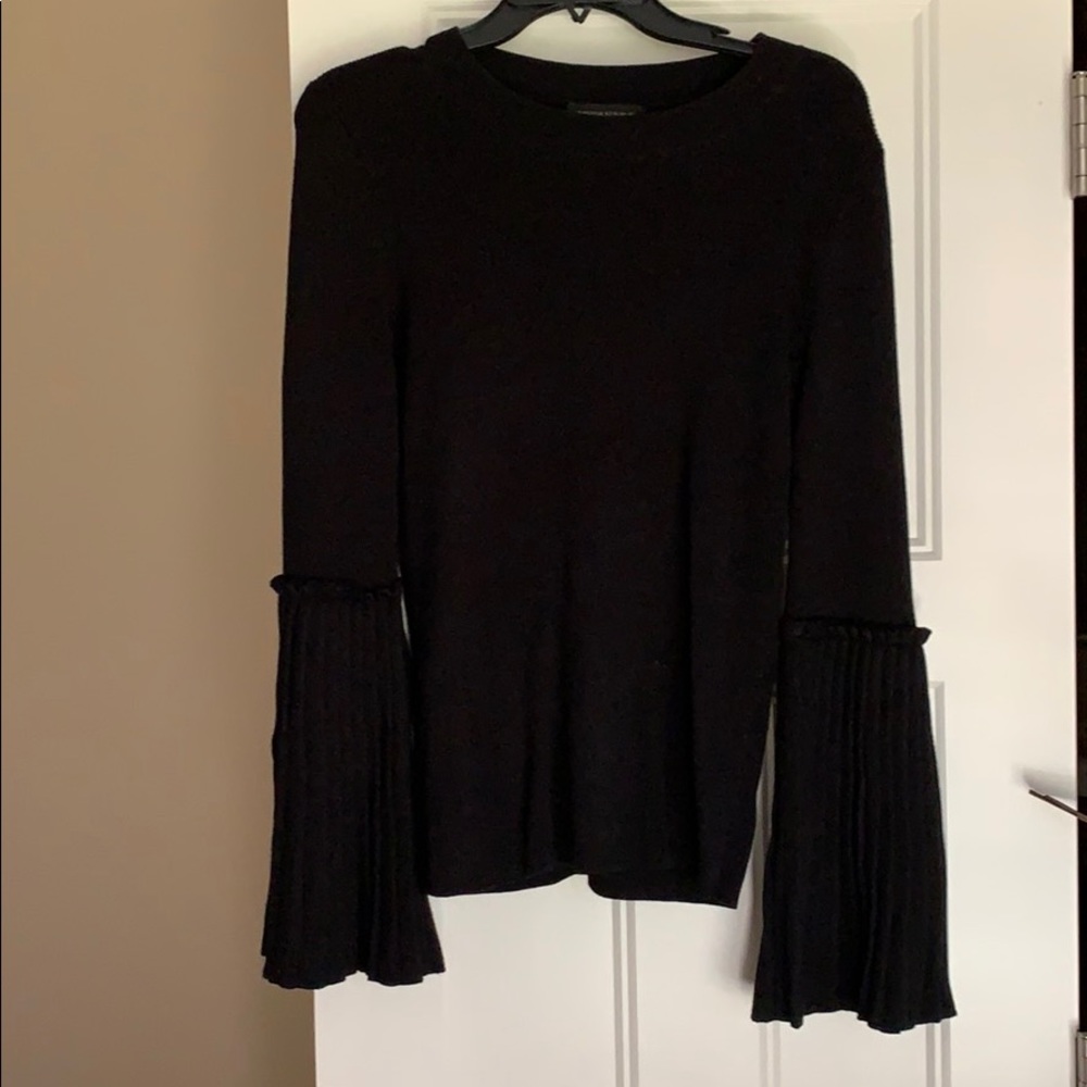 Black Flare sleeve Banana Republic Sweeter